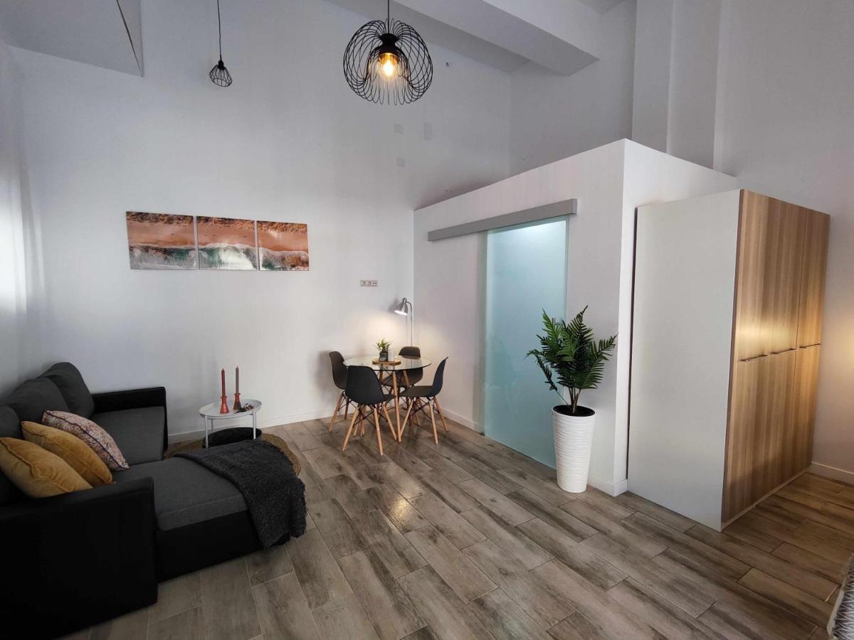 La Victoria Suites Малага Экстерьер фото