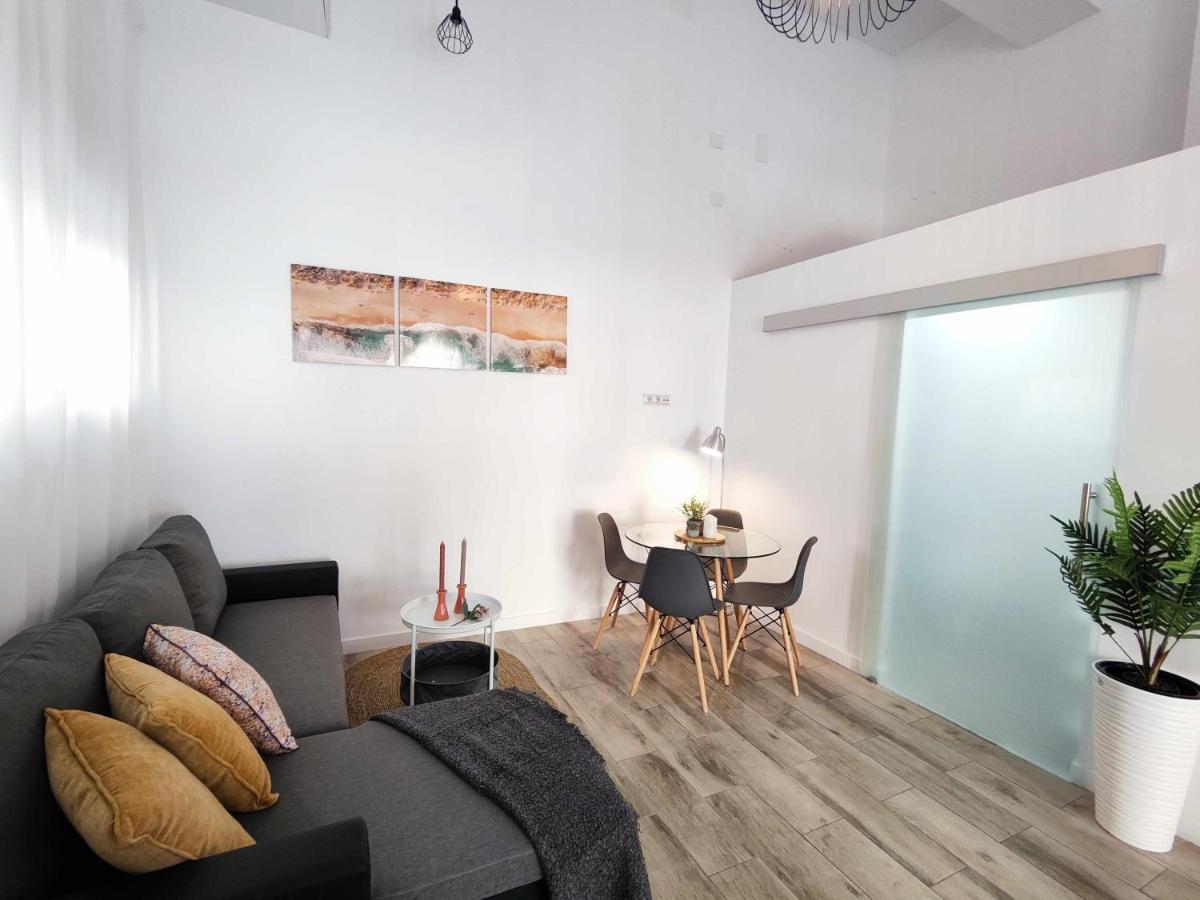 La Victoria Suites Малага Экстерьер фото